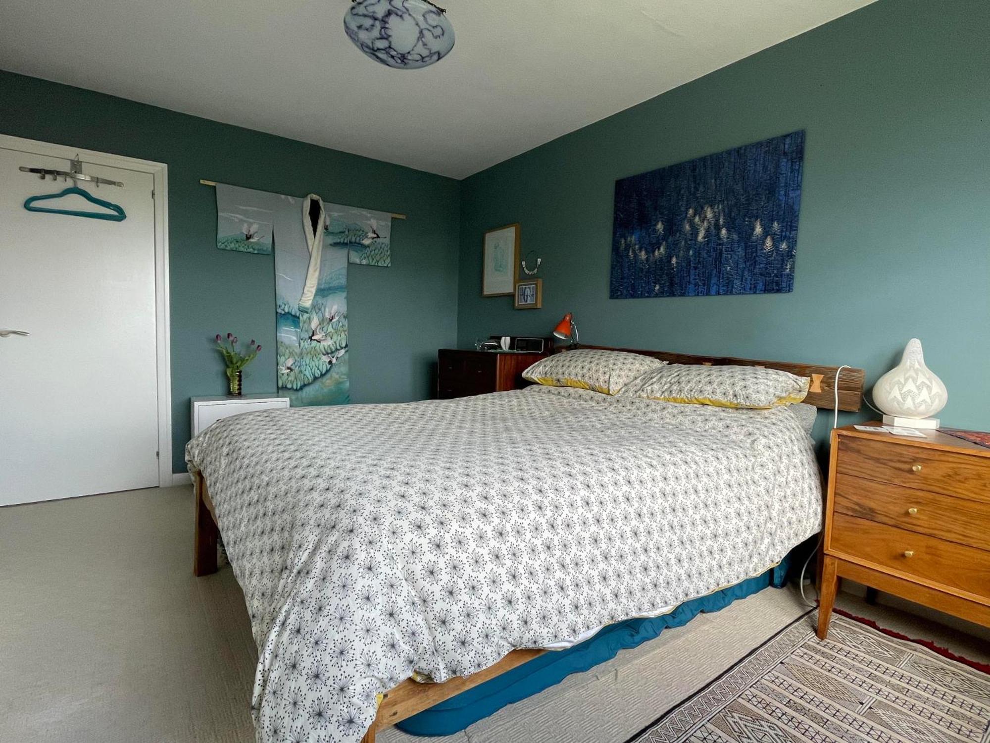 Apartment Mid-century Gem Steps From The *